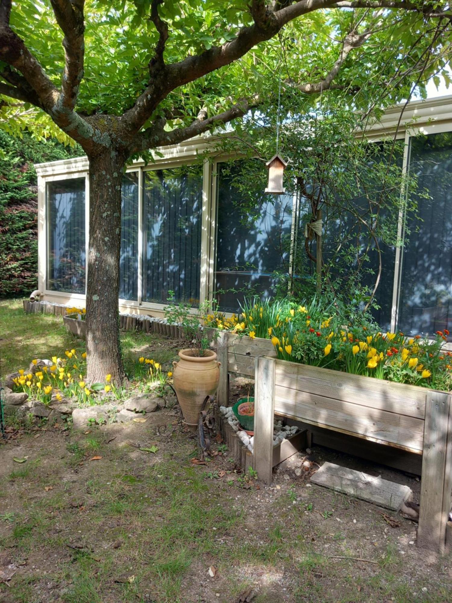 Maison Au Calme Du Village De Chamaret Exteriör bild
